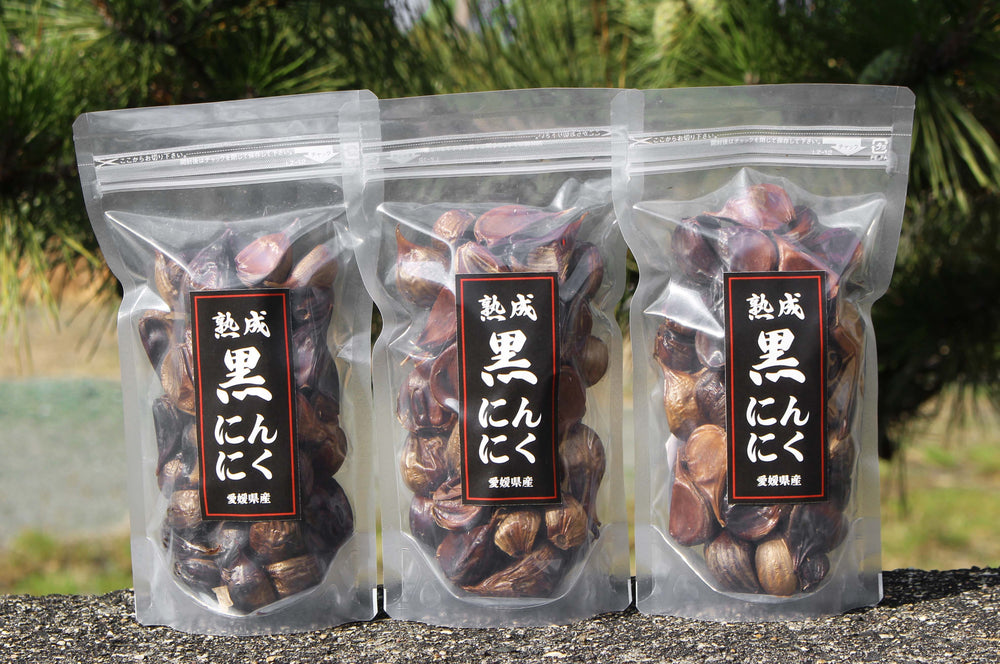 
                  
                    画像をギャラリービュアーに読み込む、愛媛県産　熟成 黒にんにく　1袋・2袋・3袋　170g
                  
                